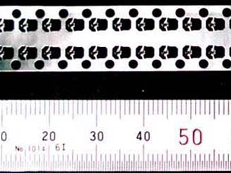 半固定抵抗器部品